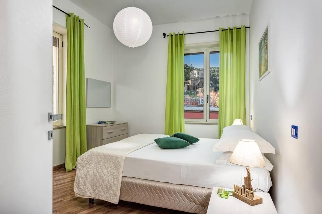 Gocce Villas - Joes Flat 1 Modern ซอร์เรนโต ภายนอก รูปภาพ